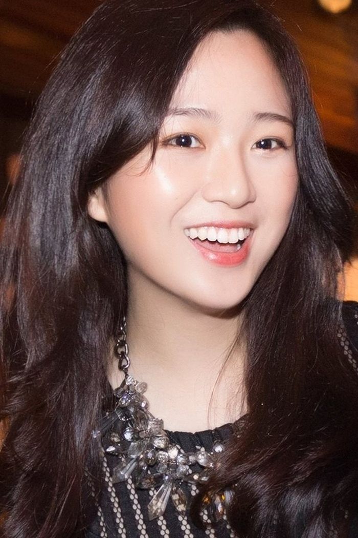 Con gái Hoa hậu Việt: Người như minh tinh Ấn, người chơi với sao Kpop