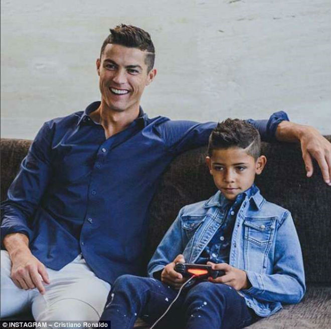 Con trai Messi mê Ronaldo còn con CR7 luôn miệng nói về Messi