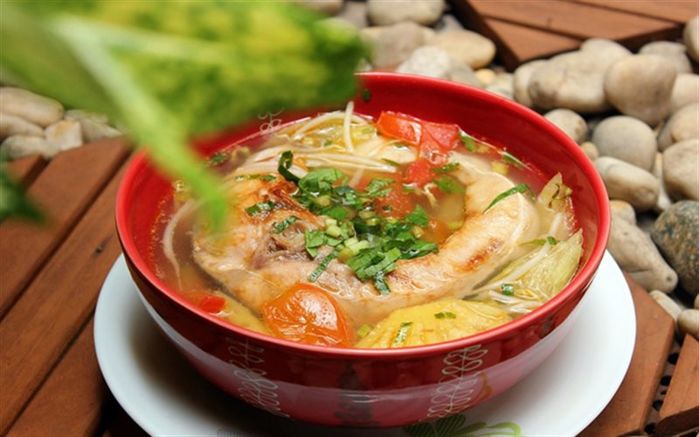 Khác với người Việt, người Hàn rất ít ăn rau, mì tôm cũng có phô mai