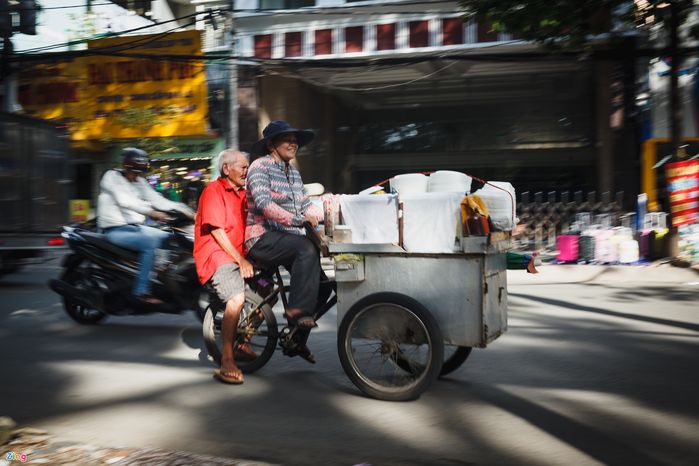 Cụ ông lấy vợ kém 36 tuổi, sinh con ở tuổi 72: Giờ U100 vẫn hạnh phúc