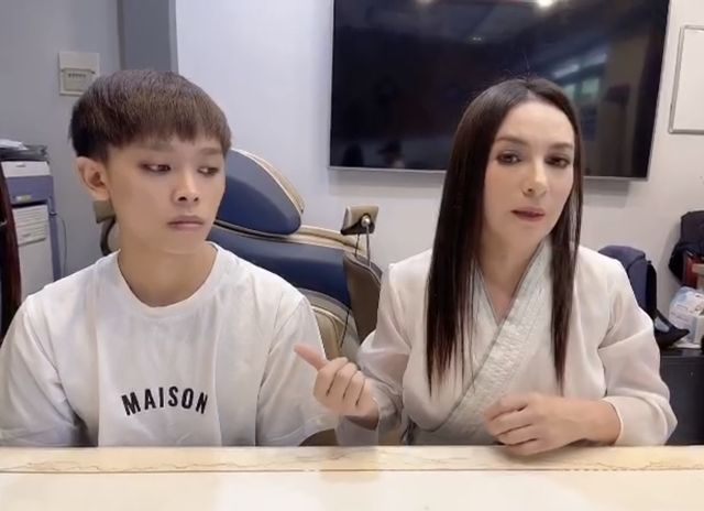 Cùng làm con nuôi, Phương Mỹ Chi được cho khôn khéo hơn Hồ Văn Cường