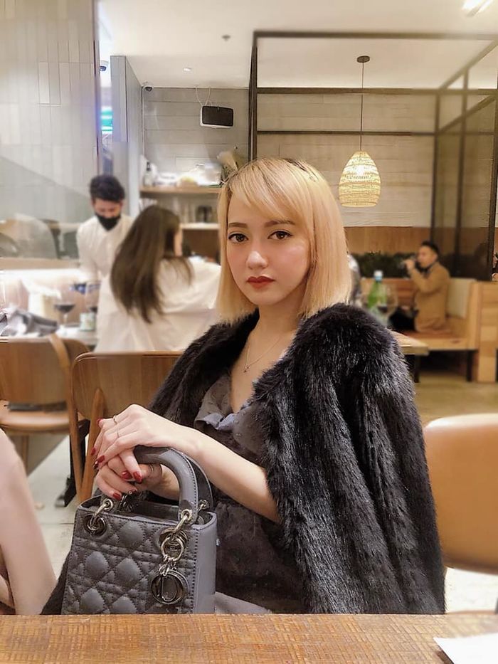 Cuộc sống của bé Xuân Nghi ở Mỹ sau khi điều trị khỏi Covid-19