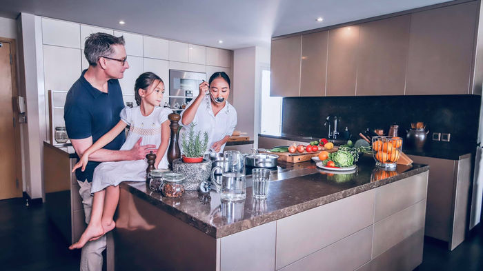 Cuộc sống của Đoan Trang ở Singapore: Lần đầu biết nấu nướng, dọn dẹp