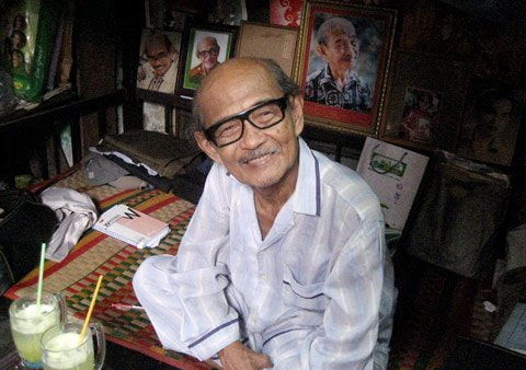 Dàn sao Người đẹp Tây Đô ngày ấy - bây giờ: cha đẻ bộ phim qua đời