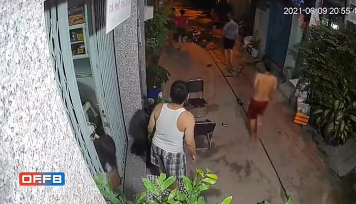 Đi cướp không coi ngày: Thanh niên ngã sấp mặt, còn lỗ cả con xe