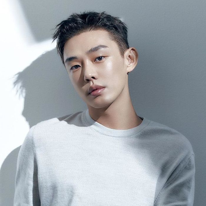 Sao nam Hàn là tay chơi nội thất của Kbiz: Khó thiếu G-Dragon
