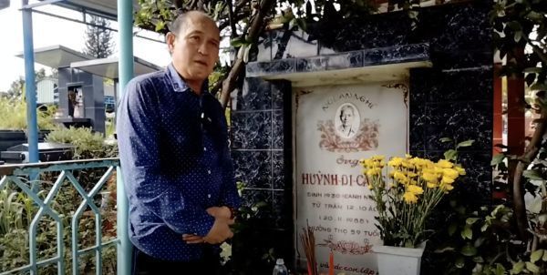 Duy Phương bật khóc đính chính tin đồn sa cơ vì mê trò đỏ đen
