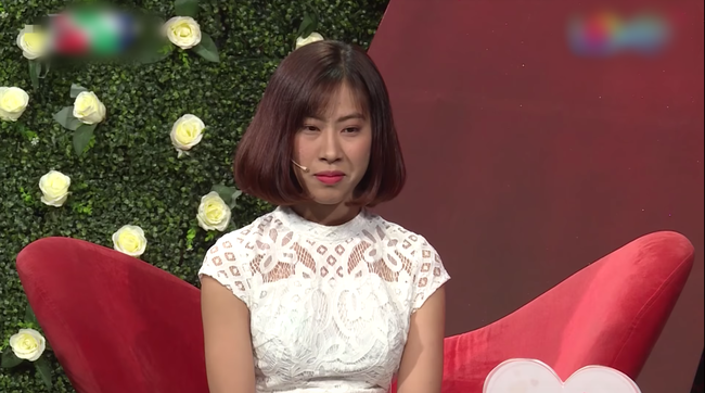 Gái xinh đi show hẹn hò: Không đòi bao nuôi thì cũng du lịch châu Âu