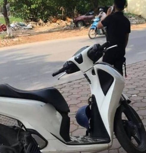Giới trẻ bây giờ: Lương 5 củ vẫn phải xe sang, dế xịn xò mới chịu