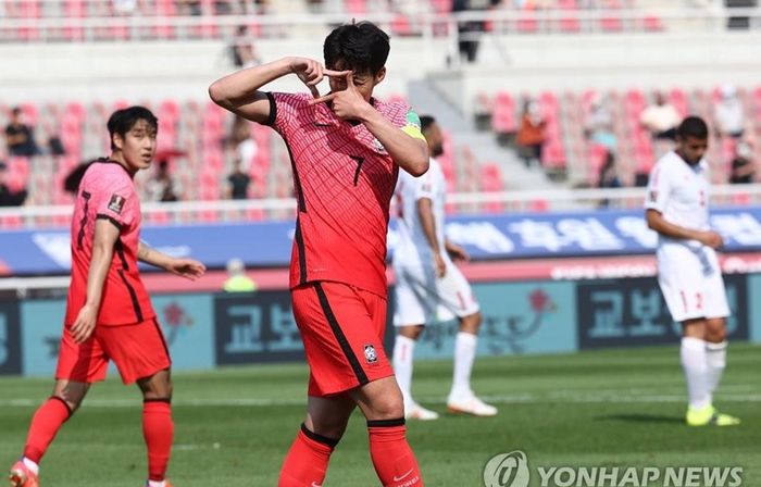 Hàn Quốc hạ Lebanon 2-1, tuyển Việt Nam chắc suất vào vòng loại cuối