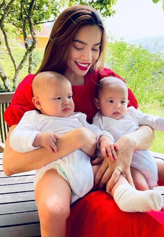 7 tháng hậu sinh nở, Hồ Ngọc Hà tự tin mặc bạo khoe dáng nuột nà