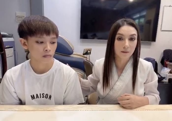 Chân dung quản lý giữ hết tiền cát-sê của Phi Nhung - Hồ Văn Cường