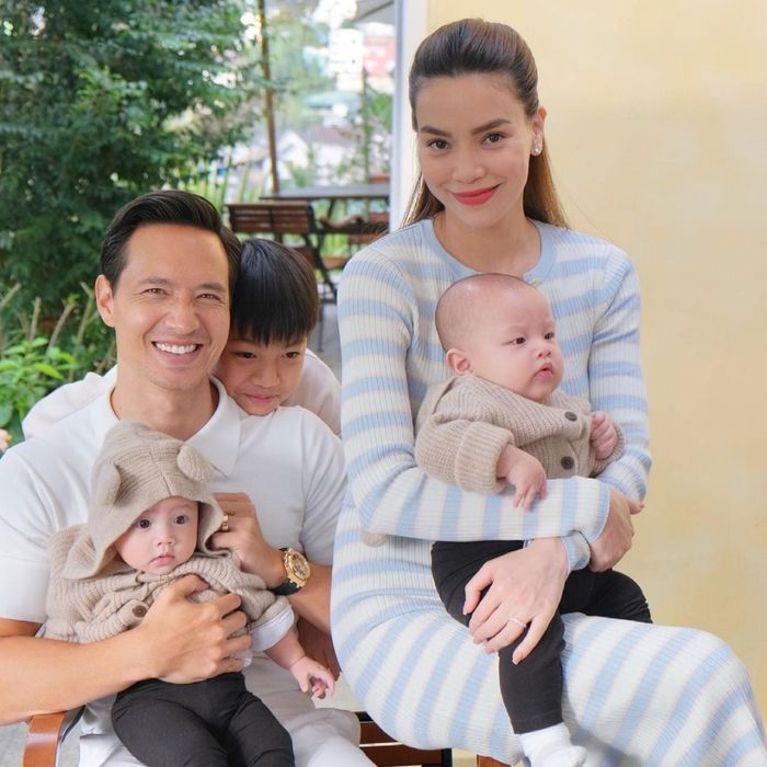 Hội mỹ nhân ngậm ngùi mang kiếp đẻ thuê của showbiz Việt