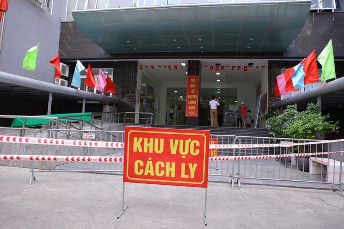 KHẨN: Lập danh sách người lao động ở Gò Vấp để lấy mẫu xét nghiệm