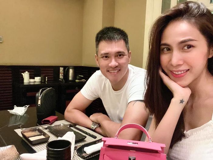 Không chỉ sửa nhà, Thủy Tiên - Công Vinh còn sắm biệt thự ở Vũng Tàu