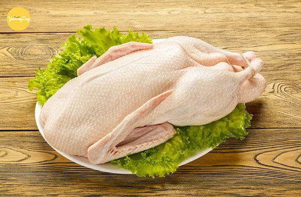 Luộc vịt, chỉ cần cho 1 thứ đảm bảo thịt hết hôi, ngon số dách