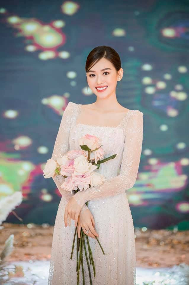 Lý do nhiều sao Việt chọn kết hôn bí mật: Tóc Tiên mời chỉ 50 khách