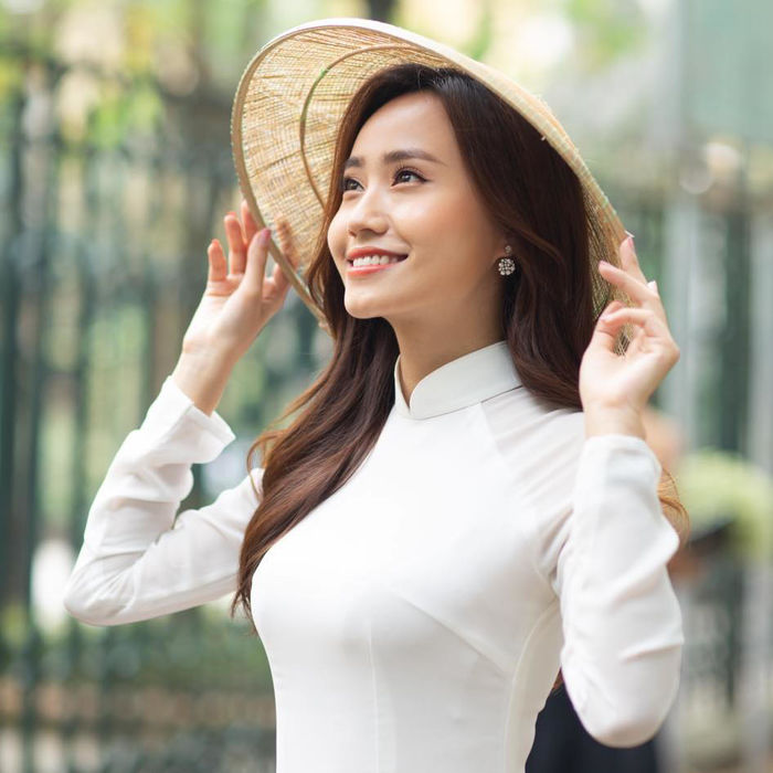 Nữ MC VTV: Bạn trai yêu chiều, cứ 4h sáng dậy đưa tôi đi làm