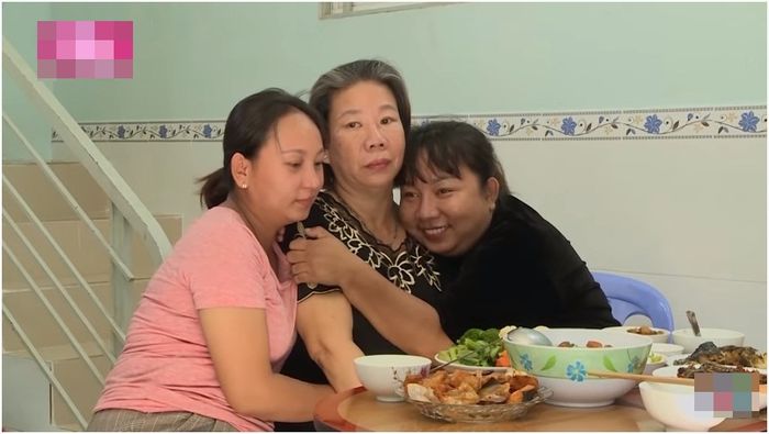 Kim Đào: bị chồng phụ bạc, chị hai từ mặt vì kể xấu cha trên báo
