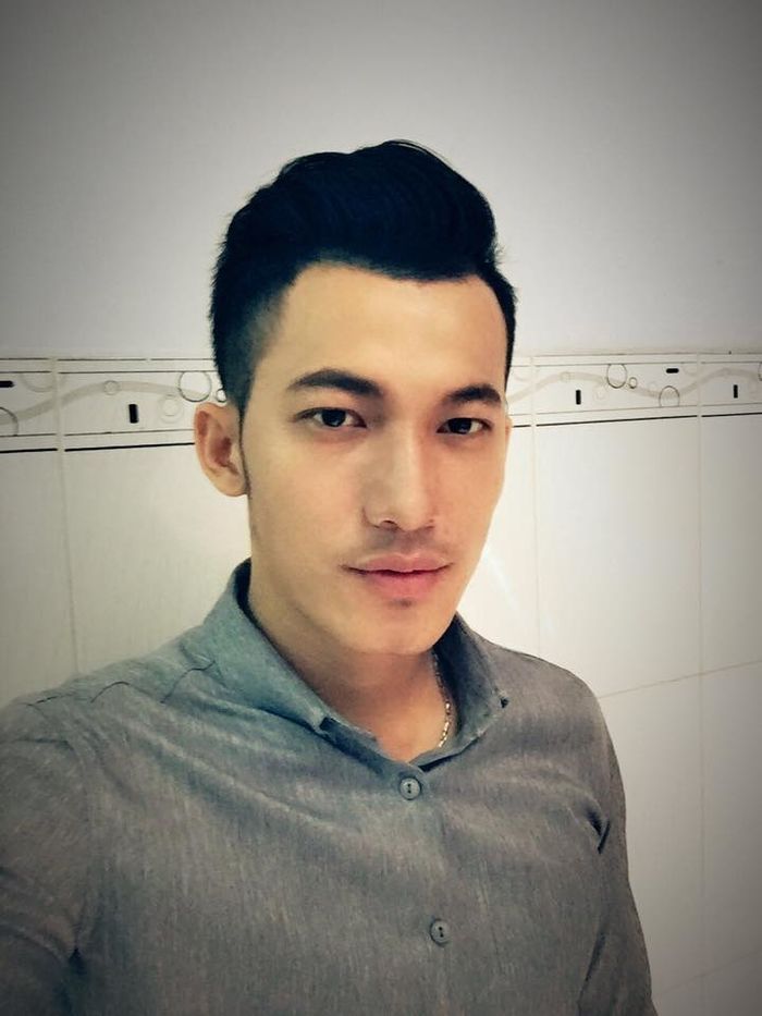 Mỹ nam Việt để râu nhưng visual khó mà dìm: Sơn Tùng vừa nhập hội