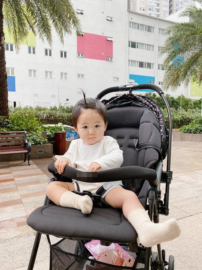 Mỹ nhân mạnh dạn chê Công Phượng: Là vợ đại gia, một con vẫn nuột