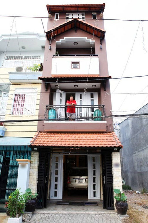 Nam danh hài tự nhận là hạng C nhưng khối tài sản thì hạng A