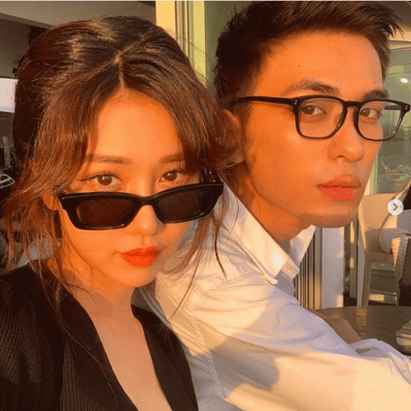 Nghề nghiệp của em trai, em gái sao Việt: không ông này cũng bà nọ