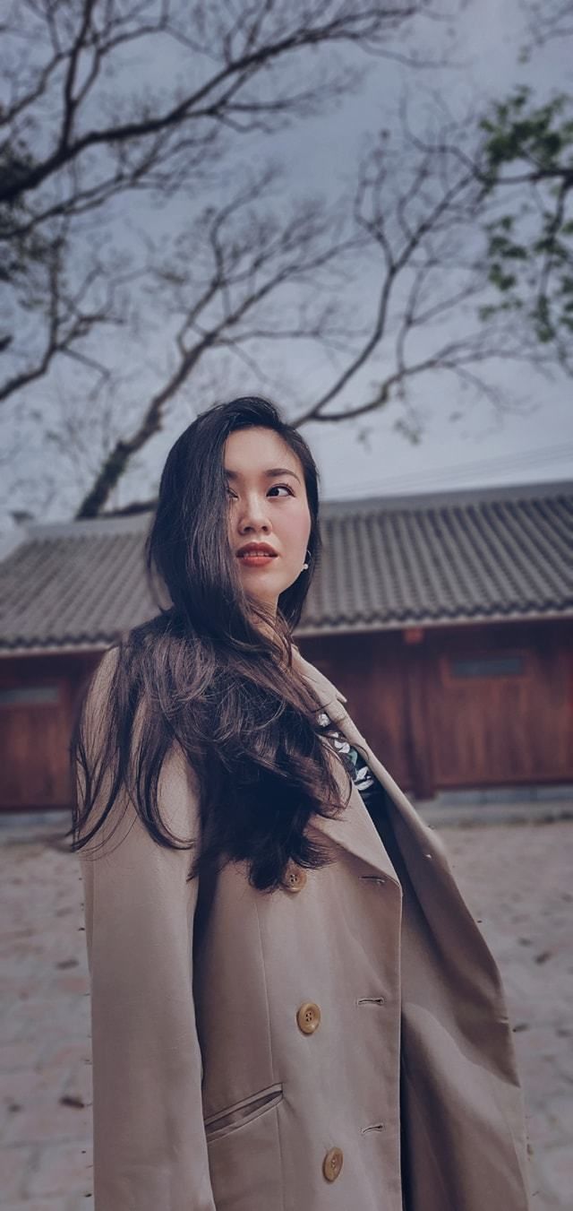 Nghề nghiệp của em trai, em gái sao Việt: không ông này cũng bà nọ