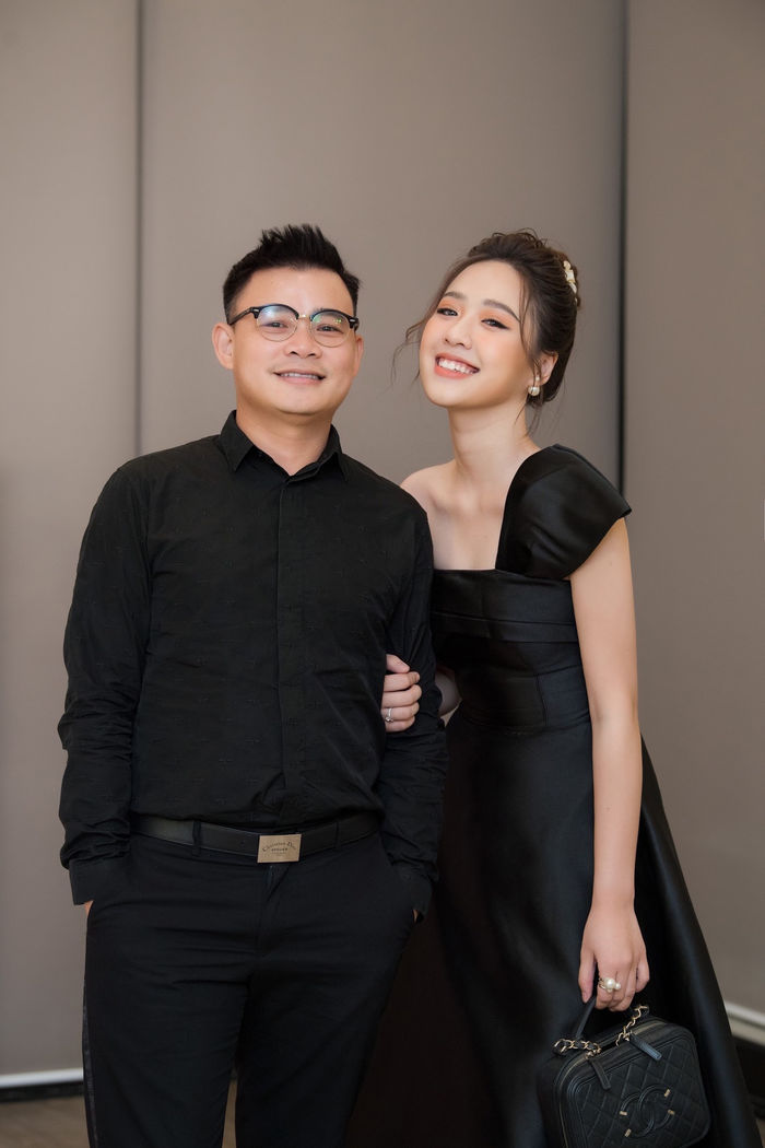 Những mối tình chú - cháu ngọt như mía lùi vượt qua dư luận