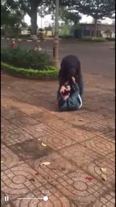 Nữ sinh bị nhóm bạn hội đồng: Phải uống thuốc, tâm lý bất ổn