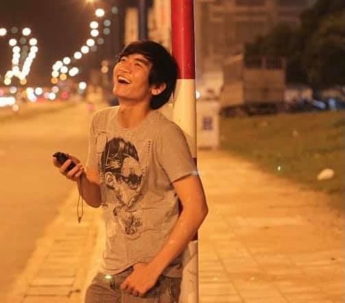Ở nhà tránh dịch, Gia đình cục súc đăng ảnh dìm hàng nhau