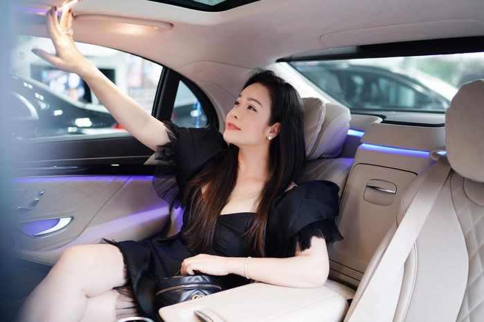 Quà sinh nhật xa xỉ của sao Việt: Trang Lou xe 4 tỷ cũng chưa đắt nhất
