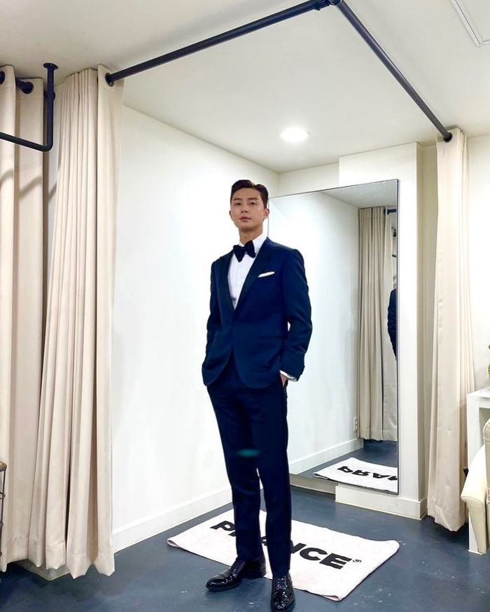 Sao Kbiz sắm nhà hơn 200 tỷ đồng: Park Seo Joon vẫn thua Son Ye Jin