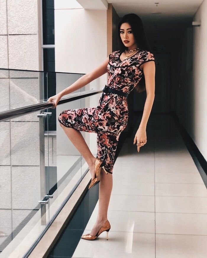 Sao Việt bắt trend ở nhà chống dịch cũng phải lên đồ thật đẹp