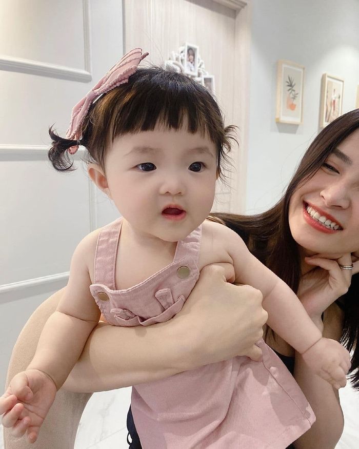 Sao Việt duy trì độ hot trên MXH nhờ con cái