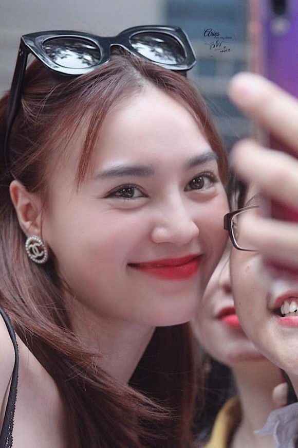 Sao Việt gửi lời chia buồn, khóc thương khi fan hâm mộ qua đời