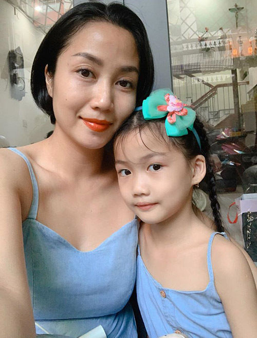 Tài lẻ của con sao Việt: Con trai Lý Hải - Minh Hà vẽ siêu đẹp