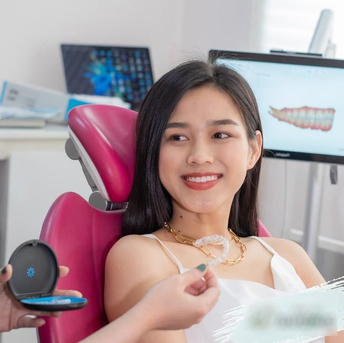 Tăng tốc cho Miss World: Đỗ Thị Hà khoe chân dài trong clip tập luyện