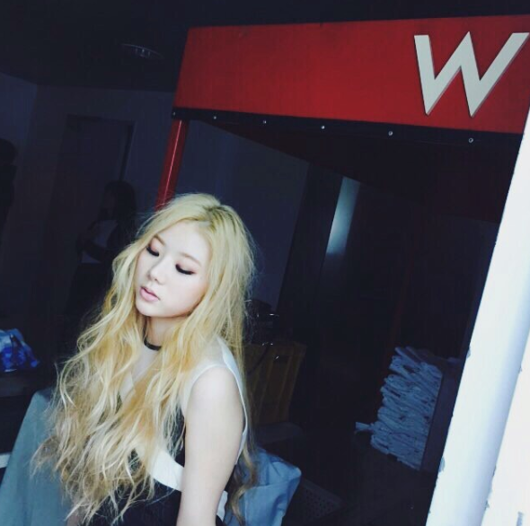 Thành viên hụt BLACKPINK: Miyeon nổi như cồn, Euna Kim giải nghệ