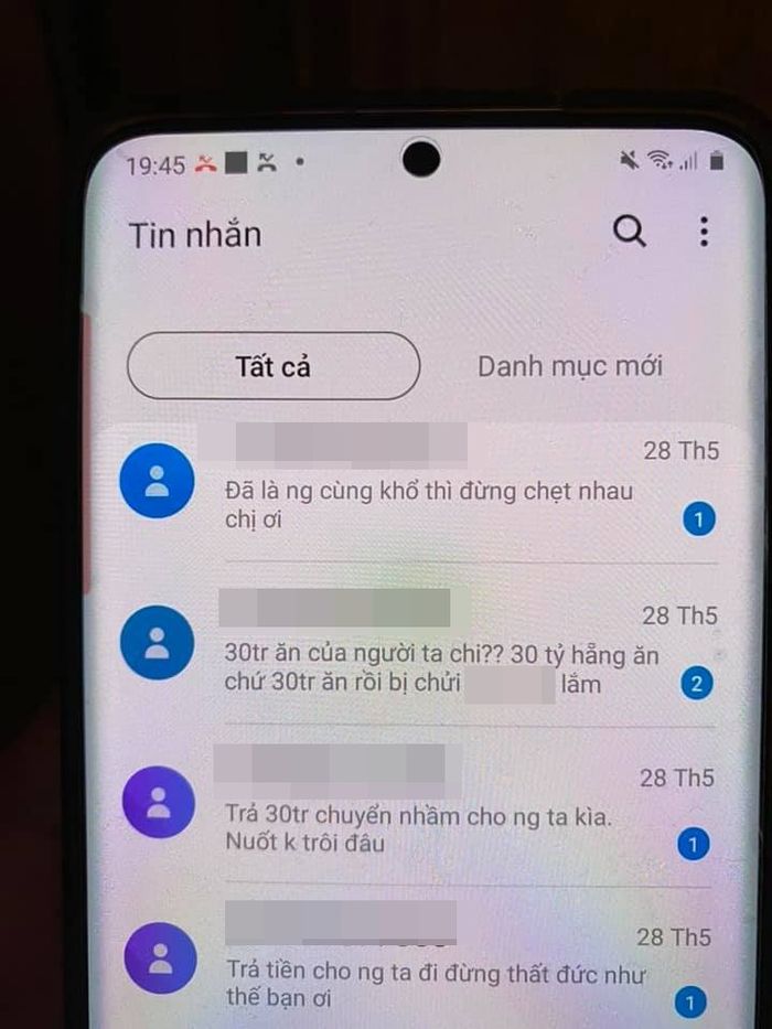 Thủy Tiên chính thức lên tiếng vụ chuyển nhầm 30 triệu từ thiện