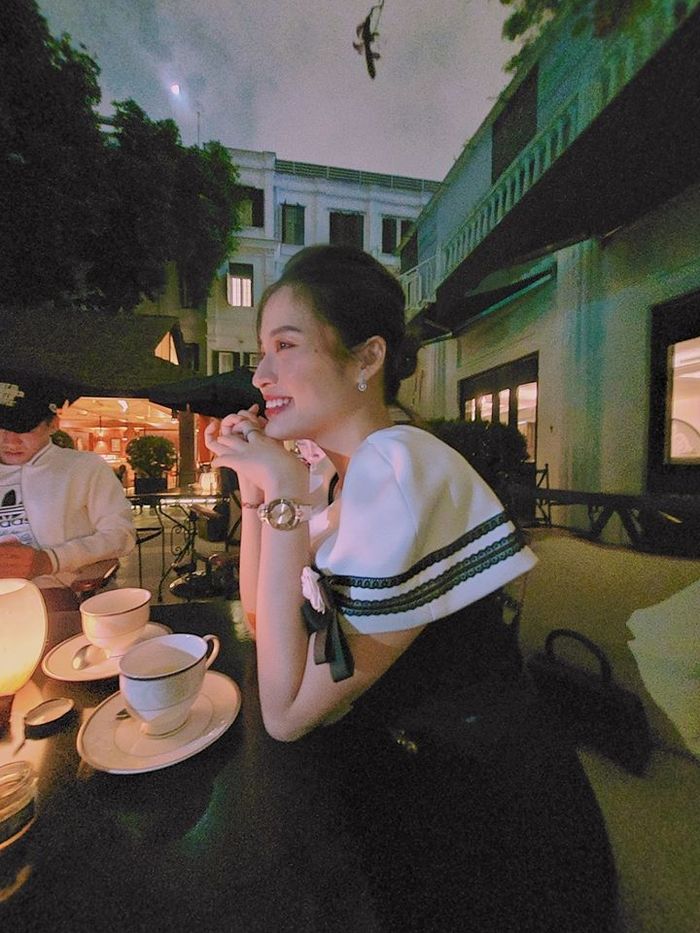 Tiến Linh và mối duyên với những bóng hồng showbiz