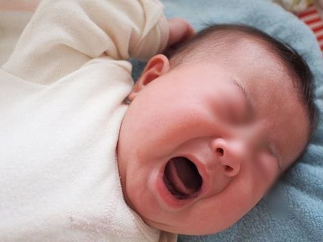 Trẻ nguy kịch khi ăn vải, chuyên gia lưu ý điều bố mẹ không thể bỏ qua