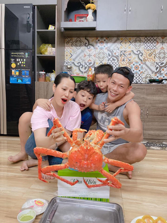 Tuổi thơ khốn khó không bao giờ quên của các cầu thủ tuyển Việt Nam