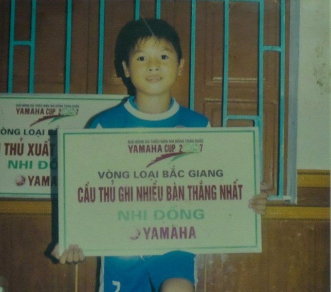 Tuổi thơ khốn khó không bao giờ quên của các cầu thủ tuyển Việt Nam