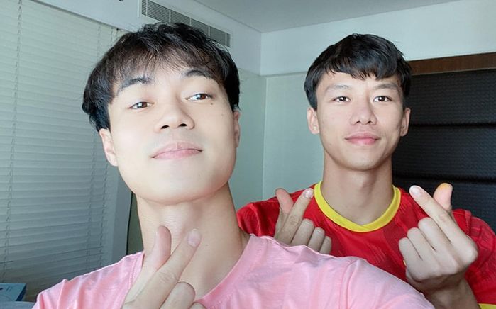 Văn Toàn: Độ đẹp trai của em 9 điểm, Xuân Trường 4,5, Quế Ngọc Hải 2