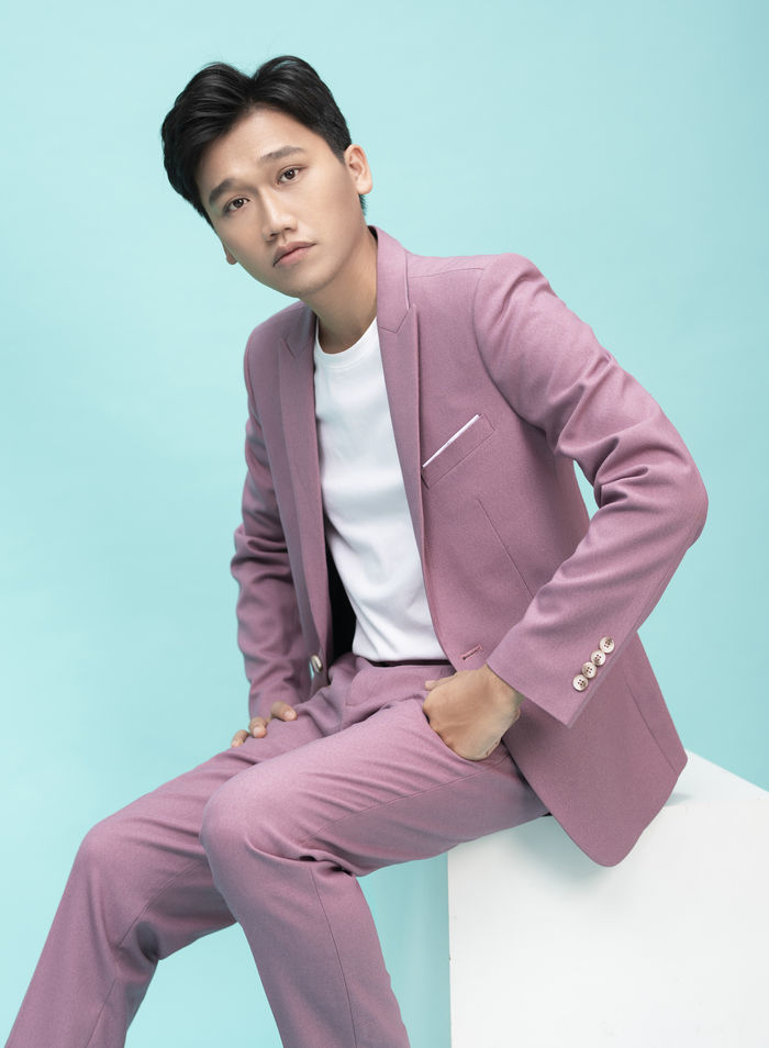Vì vài con sâu, lời xin lỗi trong Vbiz ngày càng mất giá trị