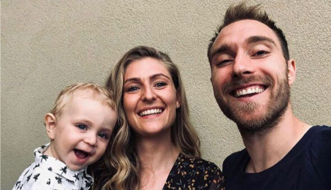 Eriksen sau khi tỉnh dậy: Cám ơn các bạn. Tôi sẽ không bỏ cuộc