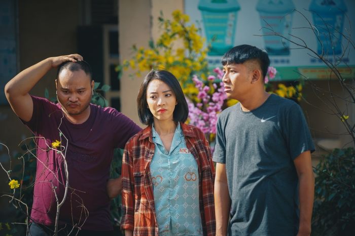 Vợ chồng Thu Trang - Tiến Luật làm Chuyện Xóm Tui 3