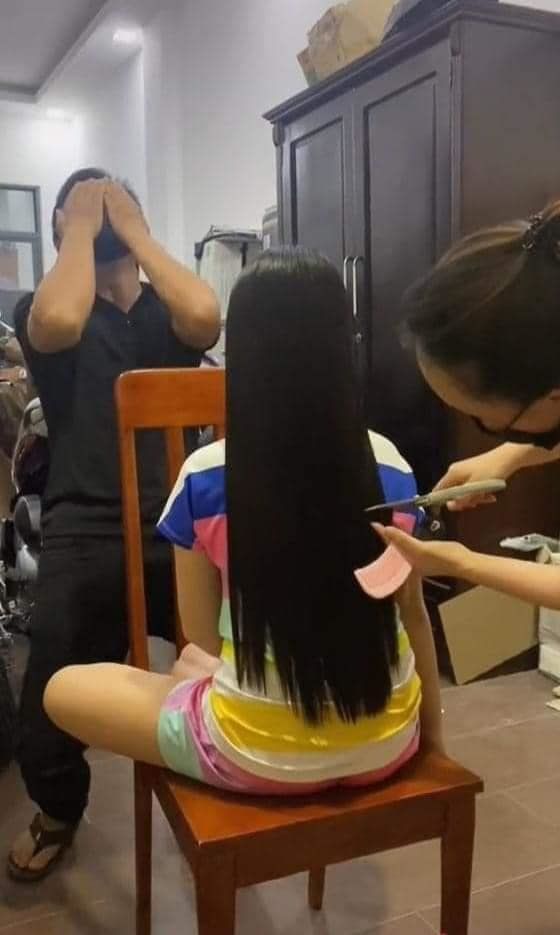 1001 lần rơi lệ của các ông bố vì con gái ngay cả mẹ cũng bật cười