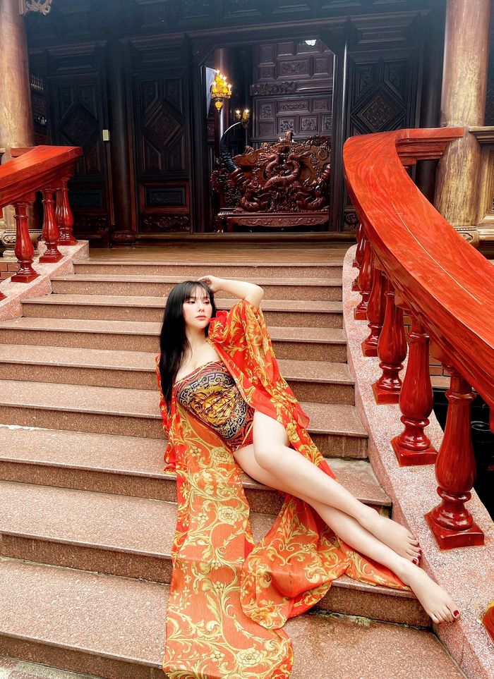 Thu Thủy chia sẻ cuộc sống hiện tại và bí quyết giữ dáng thon mùa dịch